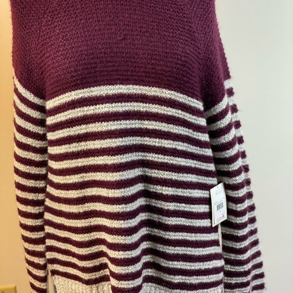 Volcom Sweater - Picture 6 of 8